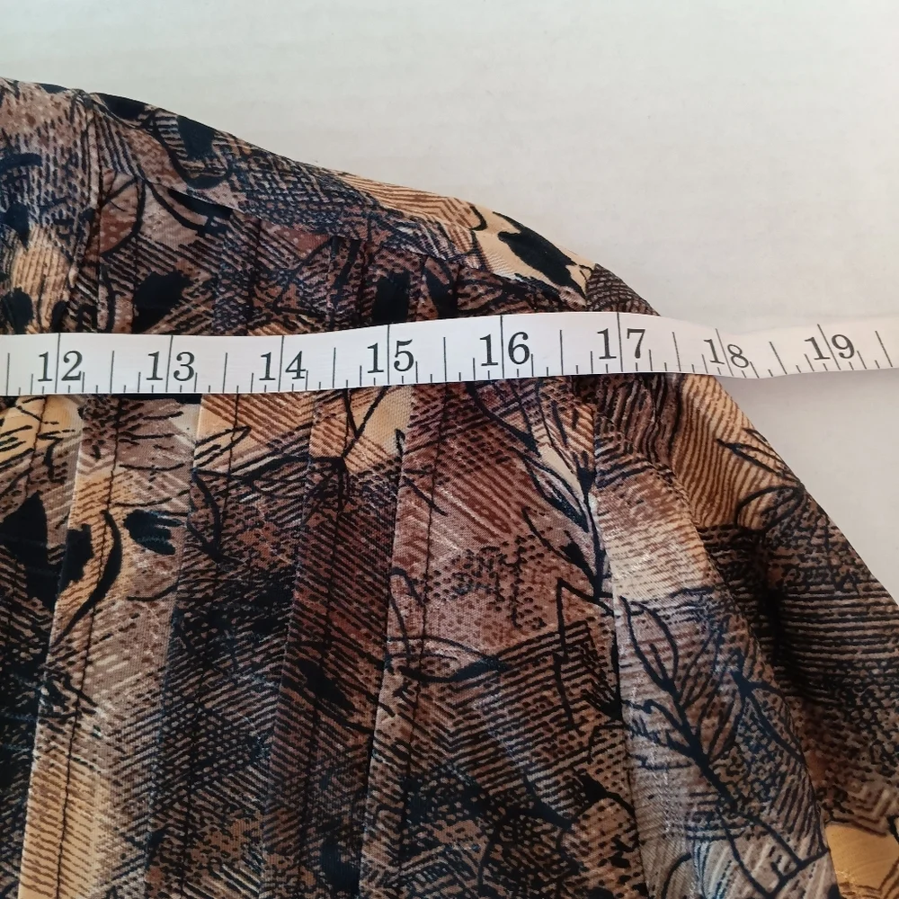 NY Collection Blouse Size‎ 3X V-Neck 3/4 Roll Tab Sleeve Mandarin Collar Browns - Picture 4 of 12